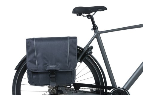 Sakwa miejska pojedyncza BASIL SPORT DESIGN MULTI 32L, wodoodporny poliester, graphite (bez wspornika) (NEW) Sakwa miejska pojedyncza BASIL SPORT DESIGN MULTI 32L, wodoodporny poliester, graphite (bez wspornika) (NEW)