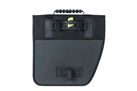 Sakwa miejska pojedyncza BASIL TOUR SINGLE PANNIER BAG LEFT 14L, Hook On System, wodoodporna left black (NEW) Sakwa miejska pojedyncza BASIL TOUR SINGLE PANNIER BAG LEFT 14L, Hook On System, wodoodporna left black (NEW)