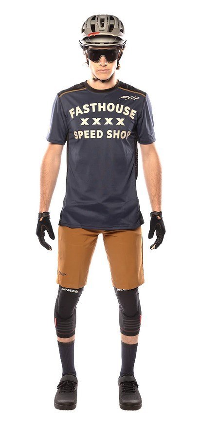 Spodenki FASTHOUSE Kicker Short, Camel - roz. 38 (NEW) Spodenki FASTHOUSE Kicker Short, Camel - roz. 38 (NEW)