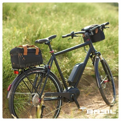 Torba na bagażnik BASIL MILES TARPAULIN TRUNKBAG MIK 7L, MIK System (ready to go), 100% wodoodporna black slate (DWZ) => zamienn Torba na bagażnik BASIL MILES TARPAULIN TRUNKBAG MIK 7L, MIK System (ready to go), 100% wodoodporna black slate (DWZ) => zamienn