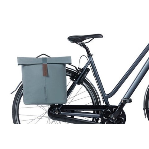 Sakwa miejska podwójna BASIL CITY DOUBLE PANNIER BAG 28-32L, Universal Bridge System, graphite blue (NEW) Sakwa miejska podwójna BASIL CITY DOUBLE PANNIER BAG 28-32L, Universal Bridge System, graphite blue (NEW)