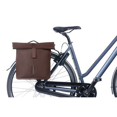 Sakwa miejska podwójna BASIL CITY DOUBLE PANNIER BAG 28-32L, Universal Bridge System, roasted brown (NEW) Sakwa miejska podwójna BASIL CITY DOUBLE PANNIER BAG 28-32L, Universal Bridge System, roasted brown (NEW)