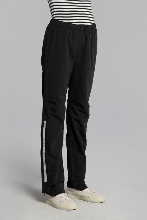 Spodnie przeciwdeszczowe damskie BASIL MOSSE BICYCLE RAIN PANTS WOMEN jet black roz.M (NEW) Spodnie przeciwdeszczowe damskie BASIL MOSSE BICYCLE RAIN PANTS WOMEN jet black roz.M (NEW)