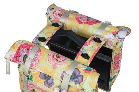 Torba na bagażnik BASIL BLOOM FIELD DOUBLE PANNIER BAG MIK 28-35L, MIK System (ready to go) honey yellow (NEW) Torba na bagażnik BASIL BLOOM FIELD DOUBLE PANNIER BAG MIK 28-35L, MIK System (ready to go) honey yellow (NEW)