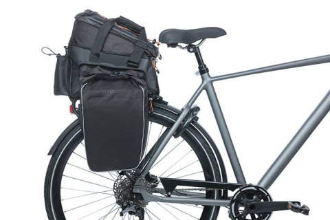 Torba na bagażnik BASIL MILES TARPAULIN TRUNKBAG XL PRO 9-36L, 100% wodoodporna black orange (bez płytki mocującej) (NEW) Torba na bagażnik BASIL MILES TARPAULIN TRUNKBAG XL PRO 9-36L, 100% wodoodporna black orange (bez płytki mocującej) (NEW)