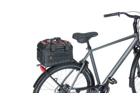 Torba na bagażnik BASIL MILES TARPAULIN TRUNKBAG MIK 7L, MIK System (ready to go), 100% wodoodporna black orange (NEW) Torba na bagażnik BASIL MILES TARPAULIN TRUNKBAG MIK 7L, MIK System (ready to go), 100% wodoodporna black orange (NEW)