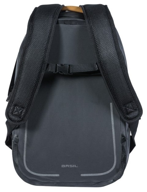 Plecak BASIL URBAN DRY BACKPACK 18L, mocowanie na haki Hook-On System, matt black (NEW) Plecak BASIL URBAN DRY BACKPACK 18L, mocowanie na haki Hook-On System, matt black (NEW)