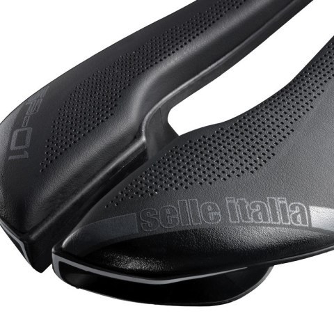 Siodło SELLE ITALIA SP-01 BOOST KIT CARBONIO SUPERFLOW S (id match S3), 163g (WYPRZEDAŻ 45%) Siodło SELLE ITALIA SP-01 BOOST KIT CARBONIO SUPERFLOW S (id match S3), 163g (WYPRZEDAŻ 45%)
