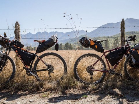 Torba na ramę BLACKBURN OUTPOST FRAME BAG LARGE 6,95L wodoodporna roz.L czarna (NEW 2025) Torba na ramę BLACKBURN OUTPOST FRAME BAG LARGE 6,95L wodoodporna roz.L czarna (NEW 2025)