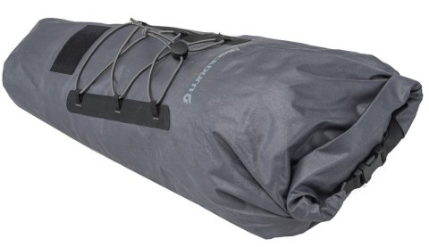 Torba pod siodło BLACKBURN OUTPOST ELITE SEAT PACK 10,5l z workiem wodoodpornym, metalowe mocowanie do sztycy pneumatycznej (NEW Torba pod siodło BLACKBURN OUTPOST ELITE SEAT PACK 10,5l z workiem wodoodpornym, metalowe mocowanie do sztycy pneumatycznej (NEW