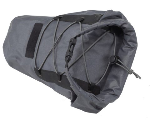Torba pod siodło BLACKBURN OUTPOST ELITE SEAT PACK 10,5l z workiem wodoodpornym, metalowe mocowanie do sztycy pneumatycznej (NEW Torba pod siodło BLACKBURN OUTPOST ELITE SEAT PACK 10,5l z workiem wodoodpornym, metalowe mocowanie do sztycy pneumatycznej (NEW
