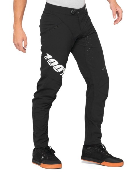 Spodnie męskie 100% R-CORE X Pants black white roz. 36 (EUR 50) (WYPRZEDAŻ -50%) Spodnie męskie 100% R-CORE X Pants black white roz. 36 (EUR 50) (WYPRZEDAŻ -50%)