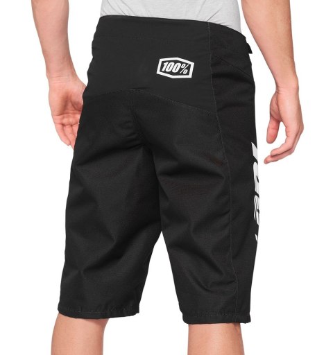 Szorty juniorskie 100% R-CORE Youth Shorts black roz. 22 (EUR 36) (WYPRZEDAŻ -50%) Szorty juniorskie 100% R-CORE Youth Shorts black roz. 22 (EUR 36) (WYPRZEDAŻ -50%)