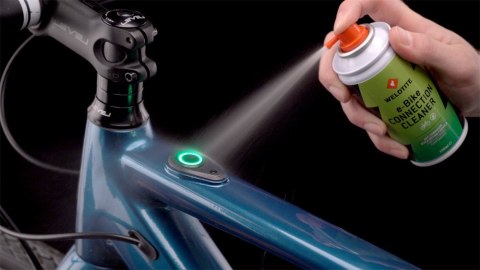 Płyn do mycia i ochrony elektryczynych komponentów w e-bike WELDTITE E-BIKE CONNECTION CLEANER SPRAY 150ml (NEW). Płyn do mycia i ochrony elektryczynych komponentów w e-bike WELDTITE E-BIKE CONNECTION CLEANER SPRAY 150ml (NEW).