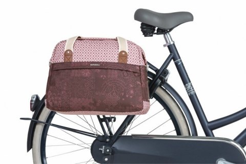 Sakwa miejska pojedyncza BASIL BOHEME CARRY ALL BAG 18L Hook On System, wodoodporna fig red (NEW) Sakwa miejska pojedyncza BASIL BOHEME CARRY ALL BAG 18L Hook On System, wodoodporna fig red (NEW)