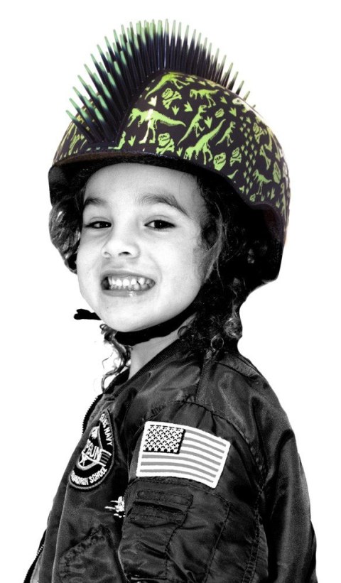 Kask dziecięcy juniorski RASKULLZ T-REX BONEZ MOHAWK black roz. S CHILD FS 5+ (50-54 cm) (NEW) Kask dziecięcy juniorski RASKULLZ T-REX BONEZ MOHAWK black roz. S CHILD FS 5+ (50-54 cm) (NEW)