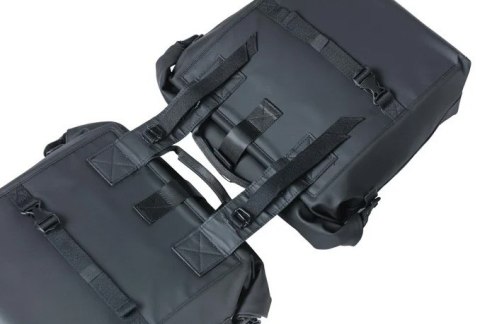 Sakwa podwówjna BASIL SOHO DOUBLE PANNIER BAG NORDLICHT Universal Bridge System 41L, 100% wodoodporna night black oświetlenie No Sakwa podwówjna BASIL SOHO DOUBLE PANNIER BAG NORDLICHT Universal Bridge System 41L, 100% wodoodporna night black oświetlenie No