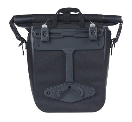 Sakwa BASIL NAVIGATOR M, MIK STUDS, 14L, Wodoodporna, Czarna (NEW 2025) Sakwa BASIL NAVIGATOR M, MIK STUDS, 14L, Wodoodporna, Czarna (NEW 2025)