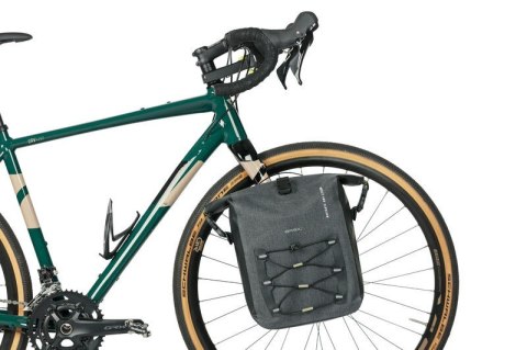 Sakwa pojedyncza BASIL NAVIGATOR STORM SINGLE PANNIER BAG MIK SIDE M 12-15 L, MIK System (ready to go) wodoodporna grey black ( Sakwa pojedyncza BASIL NAVIGATOR STORM SINGLE PANNIER BAG MIK SIDE M 12-15 L, MIK System (ready to go) wodoodporna grey black (