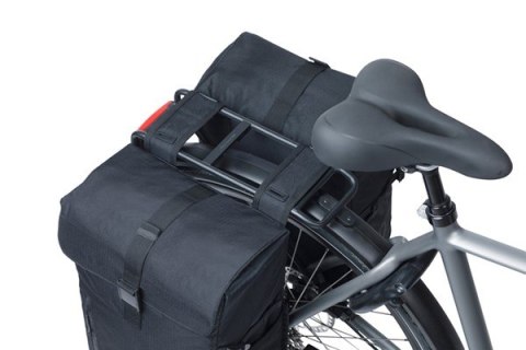 Sakwy BASIL MOVE DOUBLE BICYCLE BAG, UNIVERSAL BRIDGE, 30L, Wodoodporna, Black (NEW 2025) Sakwy BASIL MOVE DOUBLE BICYCLE BAG, UNIVERSAL BRIDGE, 30L, Wodoodporna, Black (NEW 2025)