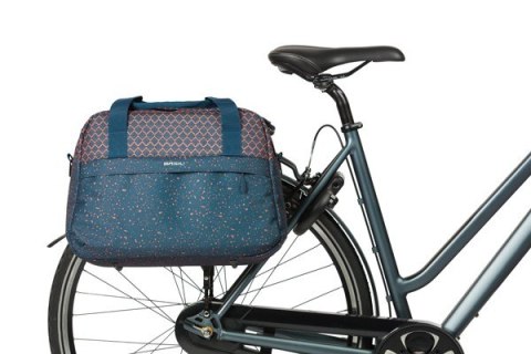 Torba BASIL FLAIR CARRY ALL BICYCLE BAG, HOOK-ON, 18L, Wodoodporna, Navy (NEW 2025) Torba BASIL FLAIR CARRY ALL BICYCLE BAG, HOOK-ON, 18L, Wodoodporna, Navy (NEW 2025)