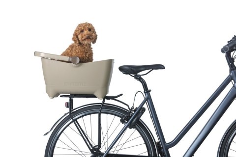 Kosz na tylny bagażnik BASIL BUDDY DOG BICYCLE BASKET REAR MIK, MIK system (ready to go) plastik, poduszka, biscotti brown (NEW Kosz na tylny bagażnik BASIL BUDDY DOG BICYCLE BASKET REAR MIK, MIK system (ready to go) plastik, poduszka, biscotti brown (NEW