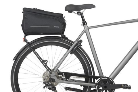 Torba na bagażnik BASIL MOVE TRUNK BAG, do stosowania z MIK, 10-26L, Wodoodporna, Black (NEW 2025) Torba na bagażnik BASIL MOVE TRUNK BAG, do stosowania z MIK, 10-26L, Wodoodporna, Black (NEW 2025)