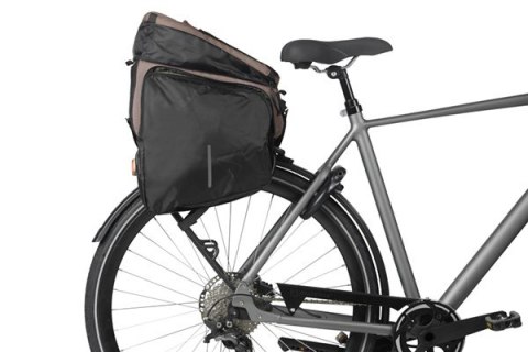 Torba na bagażnik BASIL MOVE TRUNK BAG, do stosowania z MIK, 10-26L, Wodoodporna, Brown (NEW 2025) Torba na bagażnik BASIL MOVE TRUNK BAG, do stosowania z MIK, 10-26L, Wodoodporna, Brown (NEW 2025)