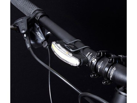 Lampka przednia SPANNINGA ARCO XB 80 lumenów usb czarna (NEW) Lampka przednia SPANNINGA ARCO XB 80 lumenów usb czarna (NEW)