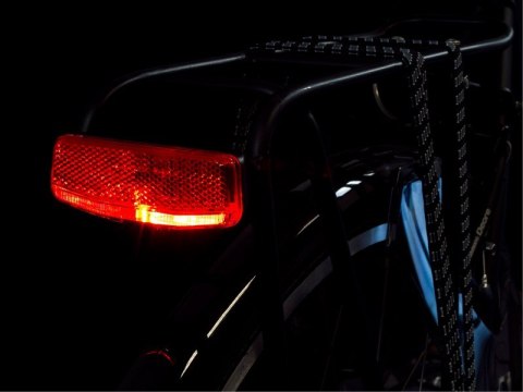 Lampka tylna na bagażnik SPANNINGA SOLO XE do rowerów e-bike 6-36VDC (NEW) Lampka tylna na bagażnik SPANNINGA SOLO XE do rowerów e-bike 6-36VDC (NEW)