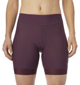 Spodenki damskie z wkłądką GIRO CHRONO SPORT SHORT dusty purple roz. S (DWZ)