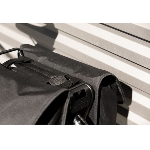 Torba na bagażnik BLACKBURN LOCAL SADDLE BAG PANNIER czarna (NEW) Torba na bagażnik BLACKBURN LOCAL SADDLE BAG PANNIER czarna (NEW)