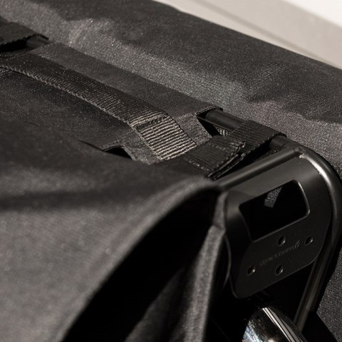 Torba na bagażnik BLACKBURN LOCAL SADDLE BAG PANNIER czarna (NEW) Torba na bagażnik BLACKBURN LOCAL SADDLE BAG PANNIER czarna (NEW)
