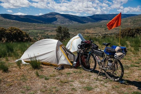 Torba na ramę BLACKBURN OUTPOST FRAME BAG MEDIUM 5,8L wodoodporna roz.M czarna (NEW 2025) Torba na ramę BLACKBURN OUTPOST FRAME BAG MEDIUM 5,8L wodoodporna roz.M czarna (NEW 2025)