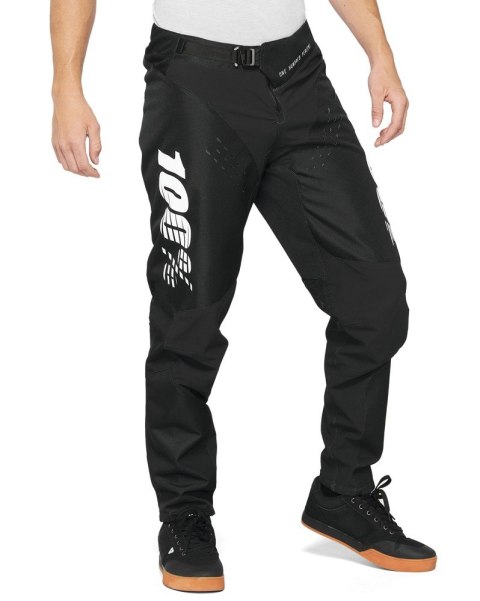 Spodnie męskie 100% R-CORE Pants black roz. 38 (EUR 52) (WYPRZEDAŻ -50%) Spodnie męskie 100% R-CORE Pants black roz. 38 (EUR 52) (WYPRZEDAŻ -50%)