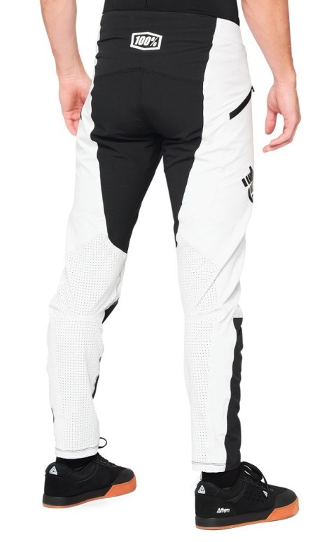 Spodnie męskie 100% R-CORE X Pants silver roz. 34 (EUR 48) (WYPRZEDAŻ -50%) Spodnie męskie 100% R-CORE X Pants silver roz. 34 (EUR 48) (WYPRZEDAŻ -50%)