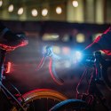 Zestaw lampki BLACKBURN DAYBLAZER przód 1500 lumenów, tył 65 lumenów (NEW) => zamiennik BBN-7163191 (NEW 2025)