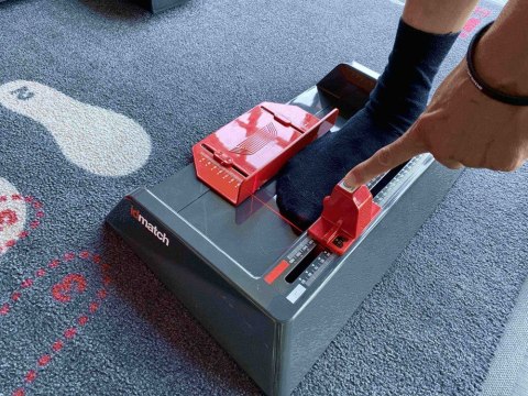 Zestaw IDMATCH FOOTBED SHOP STARTING KIT - Footmeter included (Zestaw 50 szt. wkładek + Narzędzie pomiaru stopy z podkładką term Zestaw IDMATCH FOOTBED SHOP STARTING KIT - Footmeter included (Zestaw 50 szt. wkładek + Narzędzie pomiaru stopy z podkładką term
