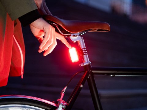 Oświetlenie rowerowe SHAPEHEART LIGHT PANO DOUBLE, zestaw, przód 270 lumenów + tył 140 lumenów zapięcie magnetyczne (NEW 2025) Oświetlenie rowerowe SHAPEHEART LIGHT PANO DOUBLE, zestaw, przód 270 lumenów + tył 140 lumenów zapięcie magnetyczne (NEW 2025)