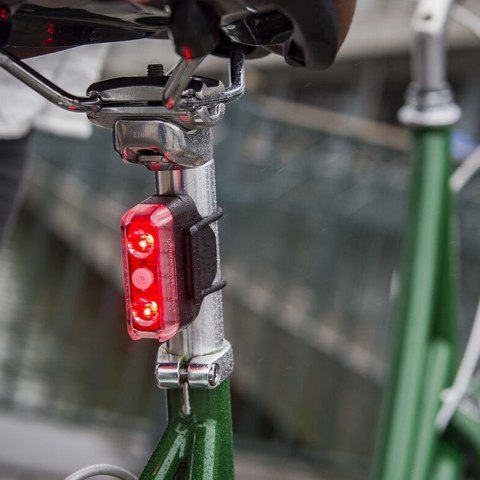 Zestaw lampki BLACKBURN DAYBLAZER przód 550 lumenów, tył 65 lumenów (NEW 2025) Zestaw lampki BLACKBURN DAYBLAZER przód 550 lumenów, tył 65 lumenów (NEW 2025)